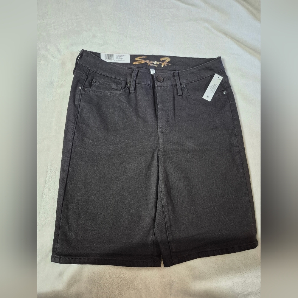 Seven7 Black Denim Shorts - Picture 3 of 7